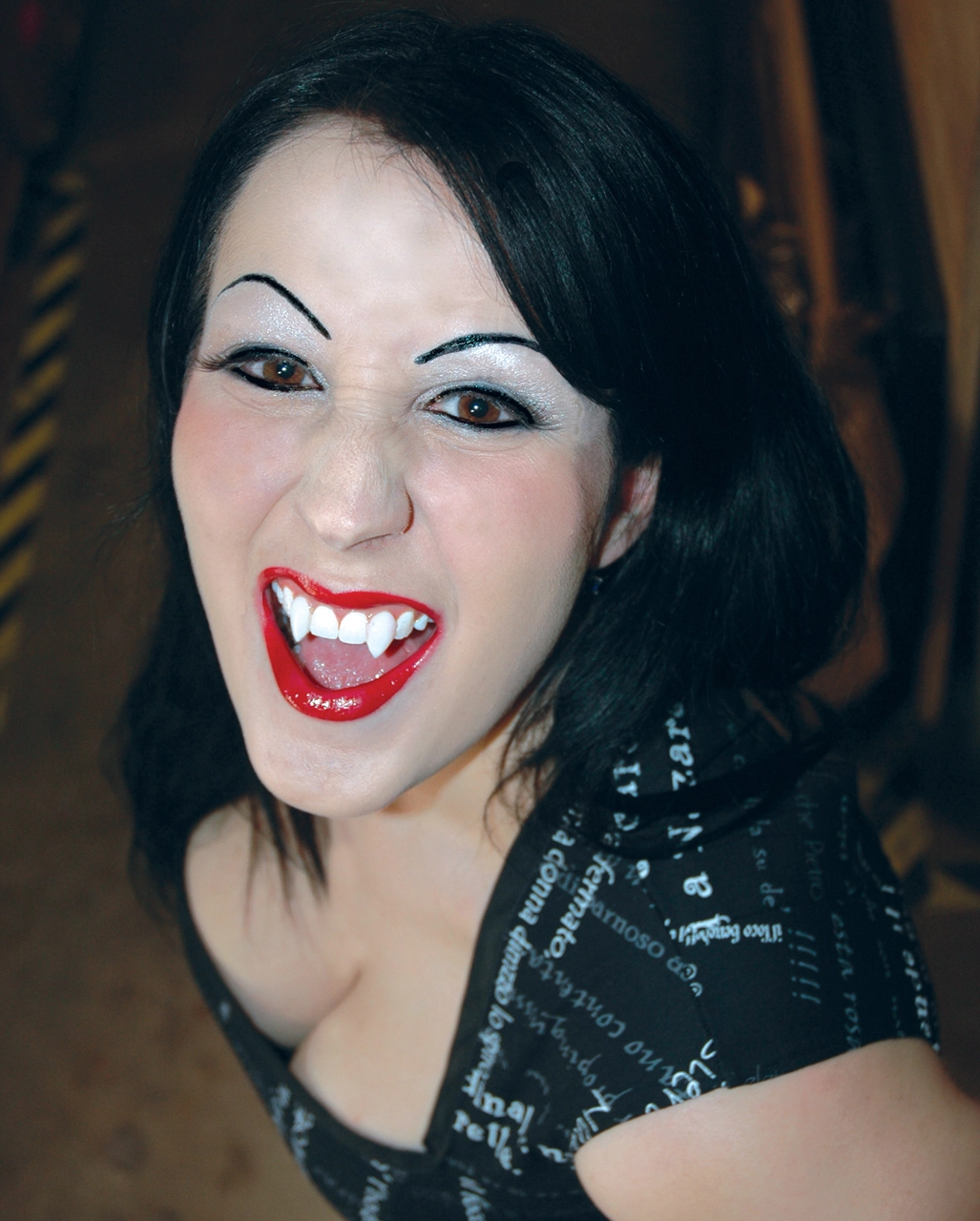 Scarecrow Vampir Eckzähne Small – Bild 5