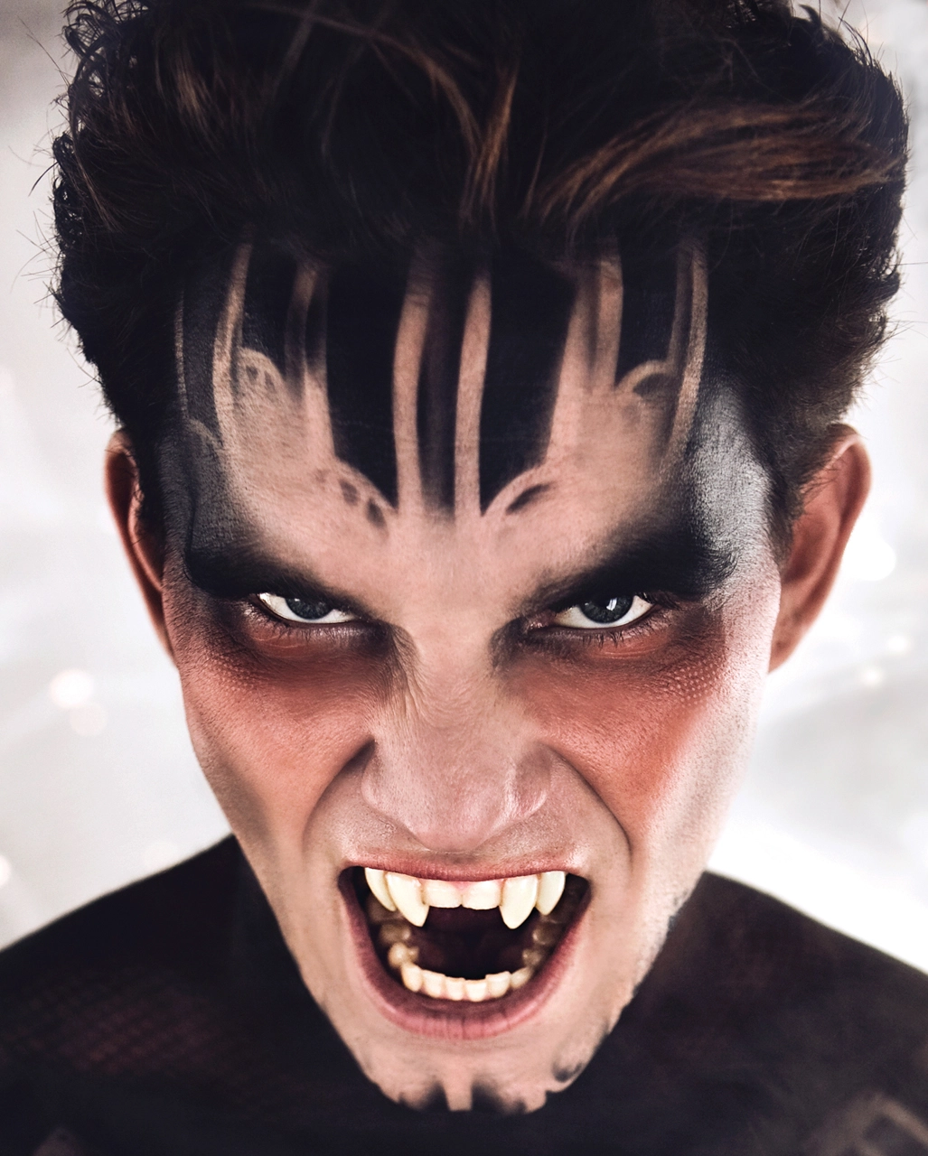 Scarecrow Vampir-DoppeleckzĂ€hne â Bild 3